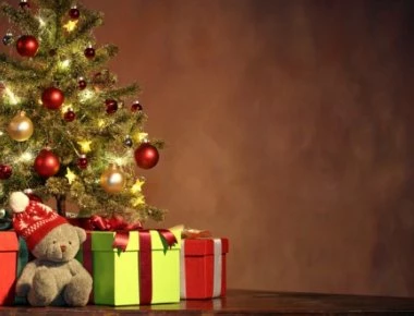 Το ΓΕΣ εύχεται χρόνια πολλά με ένα ευχάριστο εορταστικό βίντεο